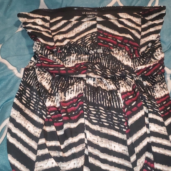 LE CHATEAU strapless maxi dress. - Picture 1 of 2